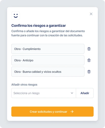 Modal «Confirma los riesgos a garantizar» con tres riesgos editables, un selector para añadir otros y el botón «Crear solicitudes y continuar».